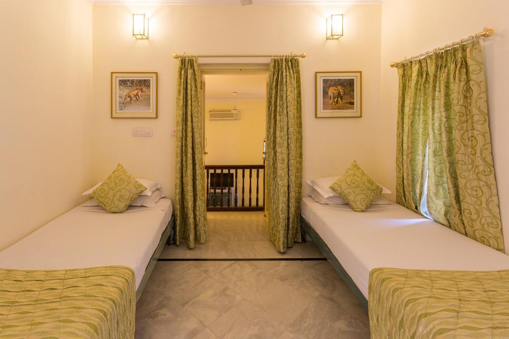 Garden Hotel - Heritage By Hrh Group Of Hotels Udaipur Kültér fotó