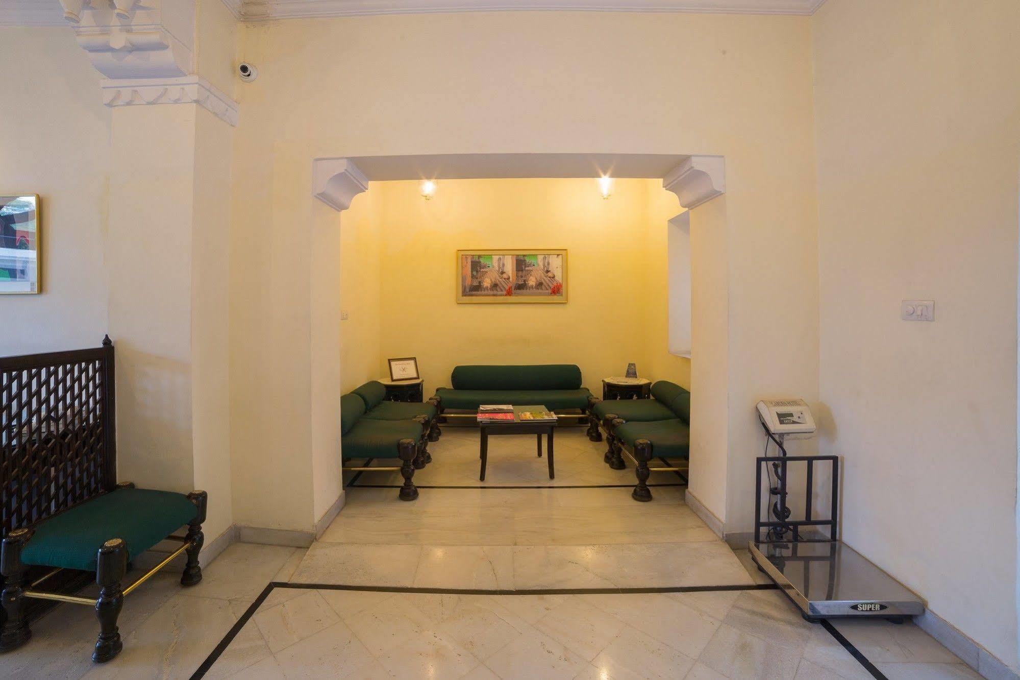Garden Hotel - Heritage By Hrh Group Of Hotels Udaipur Kültér fotó